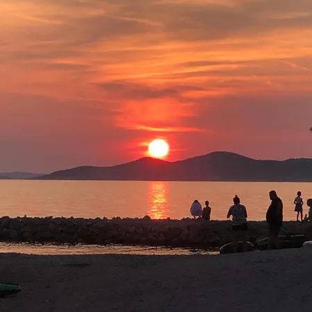 Buqez Sunset 64 Vakantiehuis