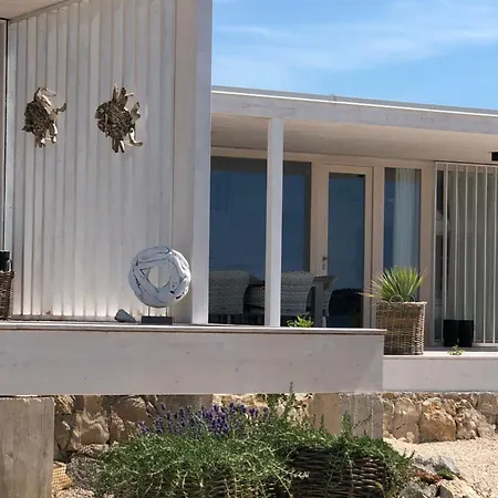 בית נופש Buqez Sunset 64